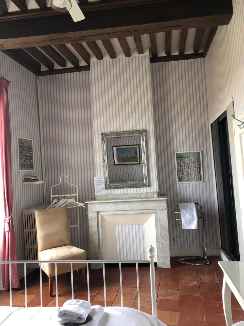 Maison De Mallast Montolieu Eksteriør bilde